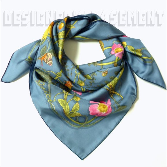 GUCCI steel blue FLOWER WEBBY country roses & insects silk 35" Scarf NWT + bag🎁 - Picture 2 of 6